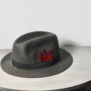 Capelli of New York feathered  fedora hat- grey
